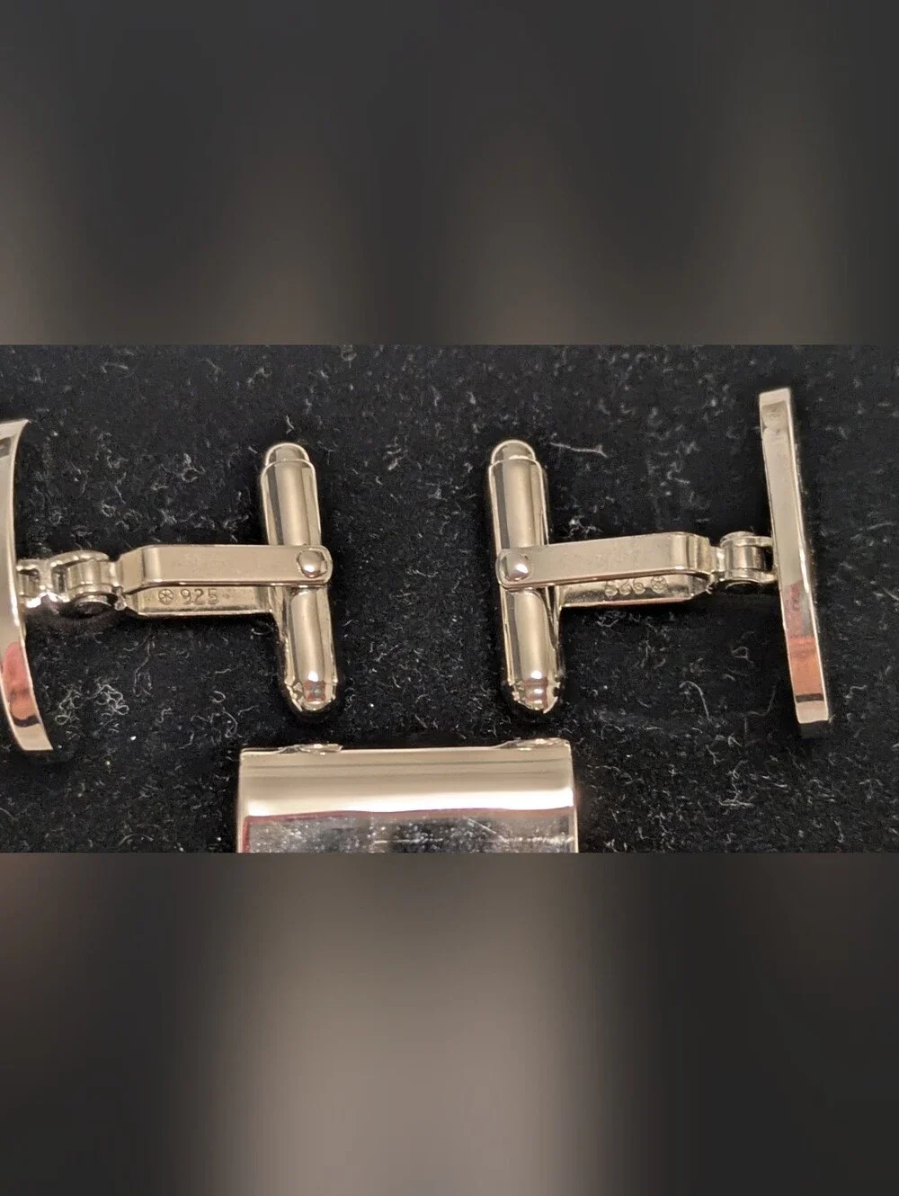 N/A polished silver